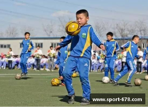 足球球员参军：军旅与球场的荣耀